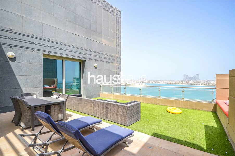 5 Penthouse | Vacant on transfer | Full sea view |