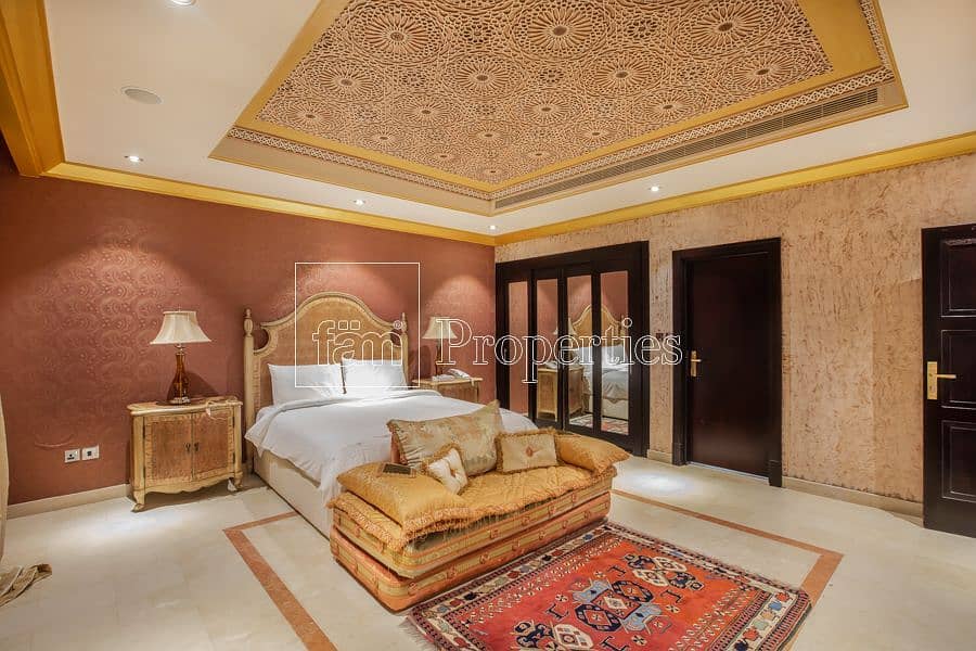 16 Upgraded Signature Villa | Gallery View | Vacant