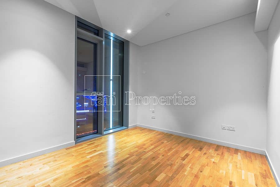 14 Ain Dubai View | Extra Storage Space | Unfurnished