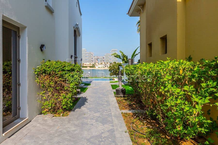 8 Amazing fully furnished 4 Bedrooms Palm Jumeirah