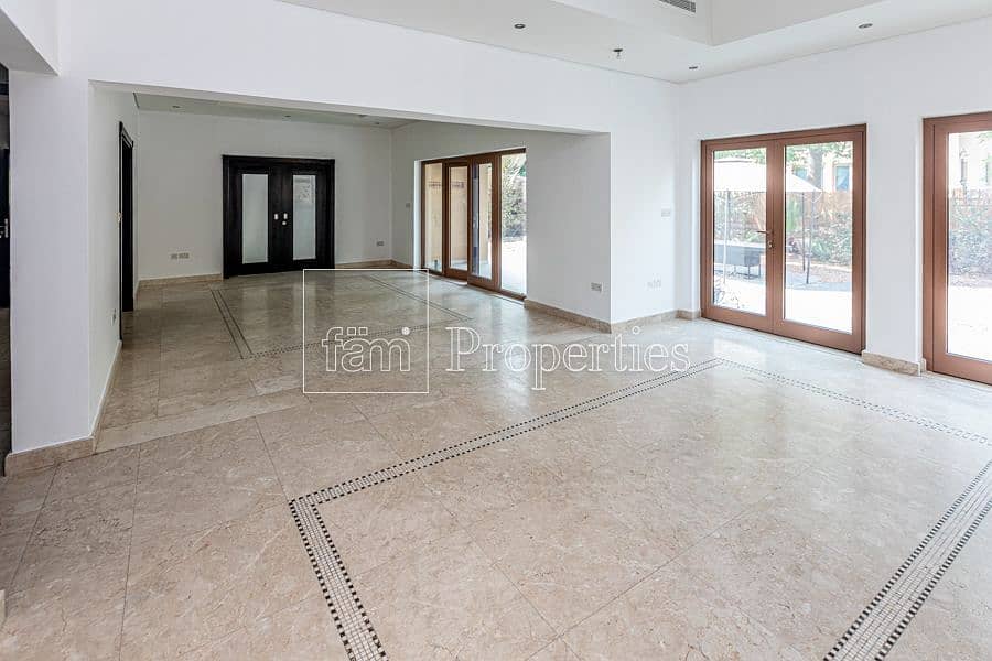 Gorgeous villa | Great location | Vacant Gorgeous villa | Great location | Vacant