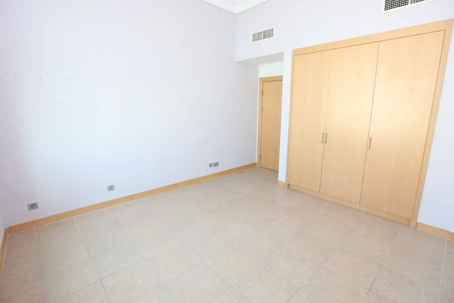 5 Vacant 3 Bedroom C Type in Shoreline Al Hamri