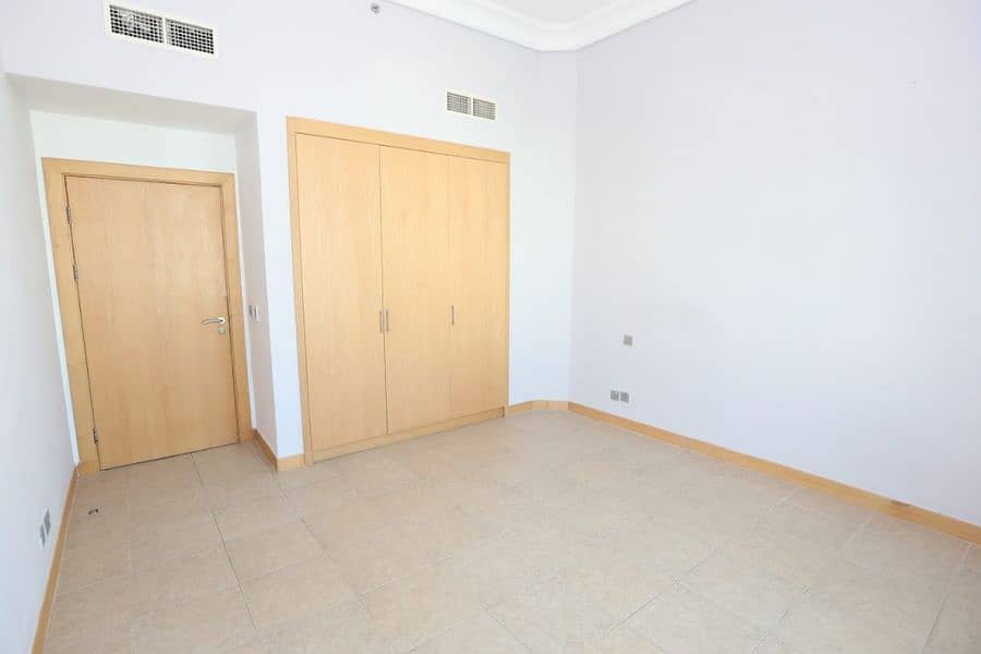 6 Vacant 3 Bedroom C Type in Shoreline Al Hamri