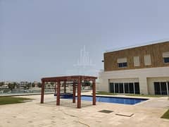 فیلا في فلل رويال مارينا قرية مارينا 7 غرف 900000 درهم - 5547693
