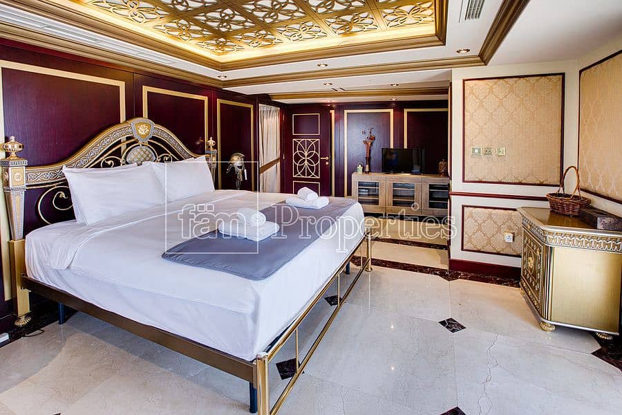 16 Sea & Dubai Eye View | Fully upgraded 3 Beds Loft