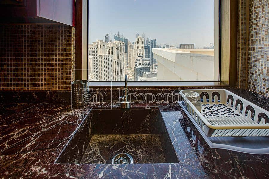 65 Sea & Dubai Eye View | Fully upgraded 3 Beds Loft