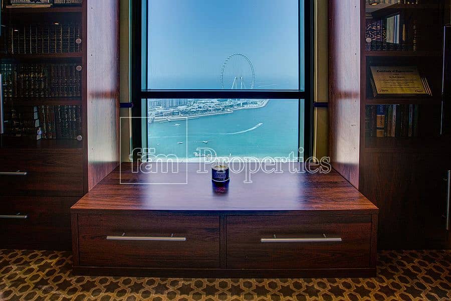 73 Sea & Dubai Eye View | Fully upgraded 3 Beds Loft