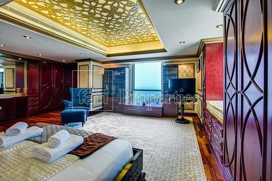 74 Sea & Dubai Eye View | Fully upgraded 3 Beds Loft