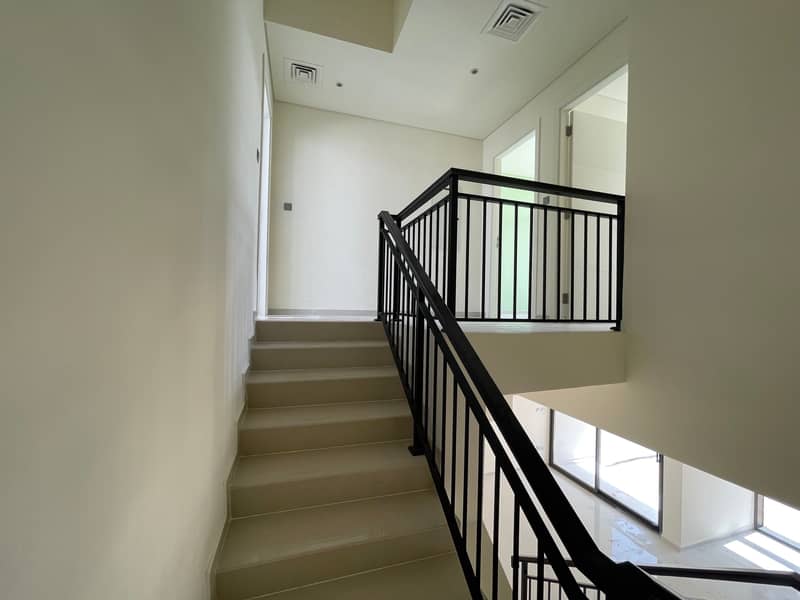 6 3 Bed Townhouse | BRAND NEW |