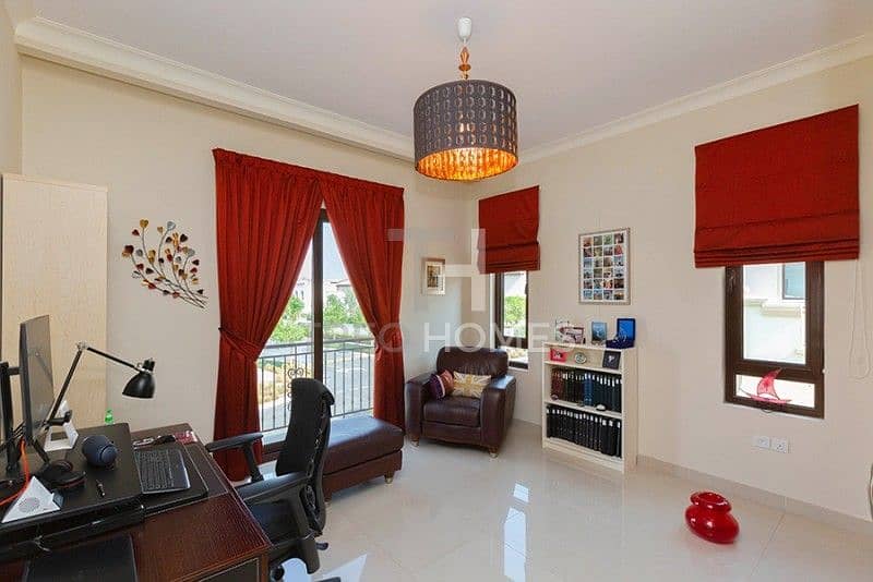 12 Exclusive | Park View | 6Bed+Maid+ 2 Kitchens