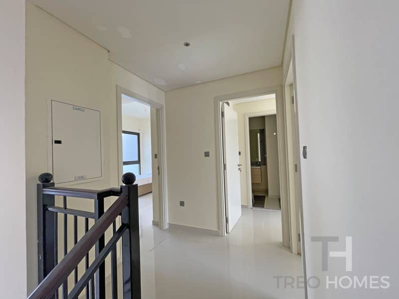 8 READY TO MOVE IN | 3 Bed Townhouse