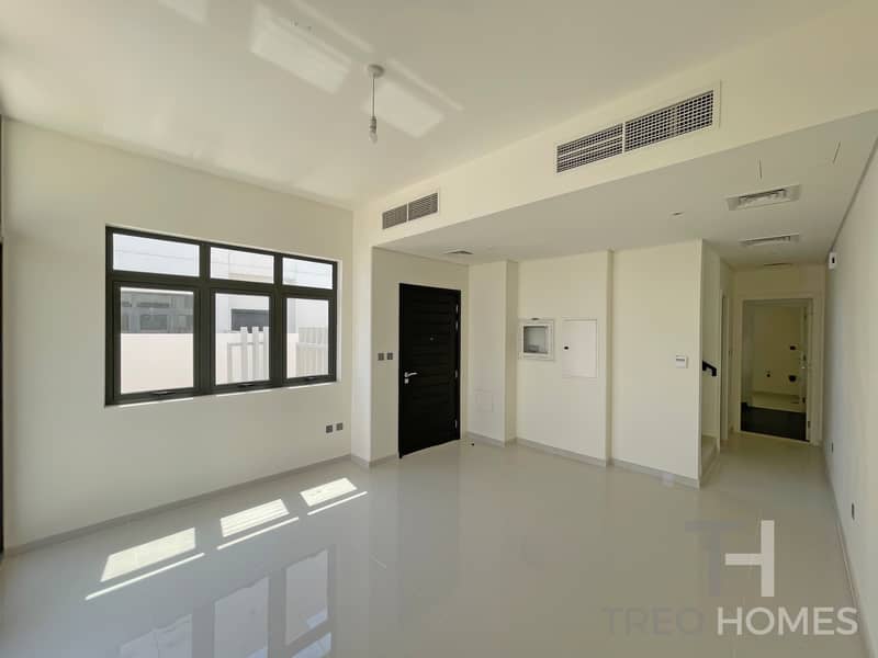 2 In The Heart Of DAMAC 2 - Beautiful 3 Bedrooms
