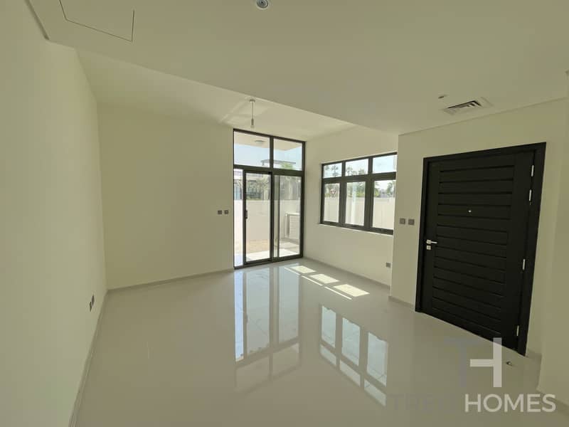 3 In The Heart Of DAMAC 2 - Beautiful 3 Bedrooms