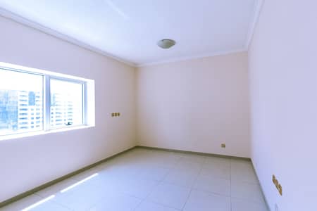 1 Bedroom Flat for Rent in Al Khan, Sharjah - 1 Month Free 1 Br Apartment in Al Khan 6 Tower
