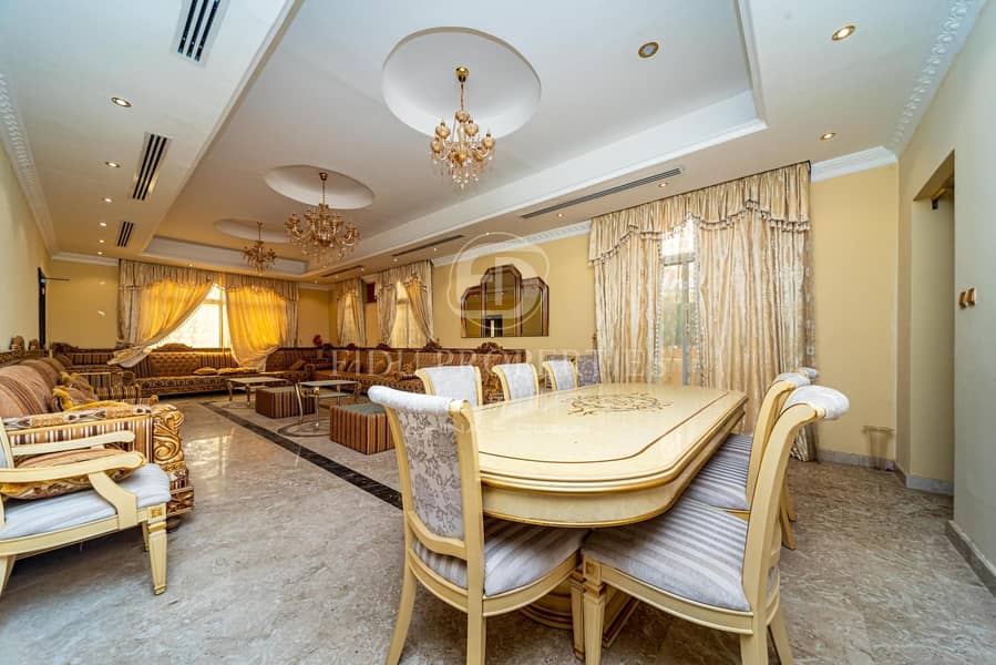 3 Customized |Close to School |Private Swimming Pool