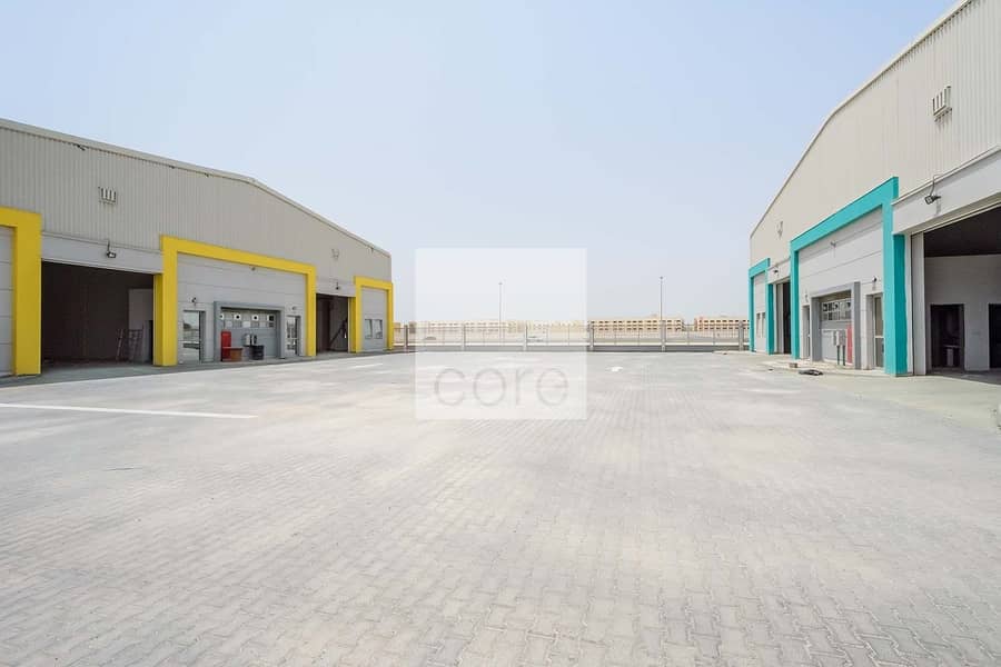 Spacious Warehouse | High Quality Finishes