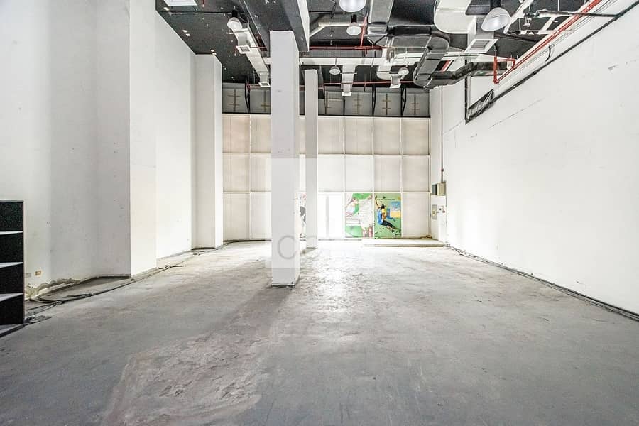 Fully Fitted Retail | Low floor | Parking Fully Fitted Retail | Low floor | Parking