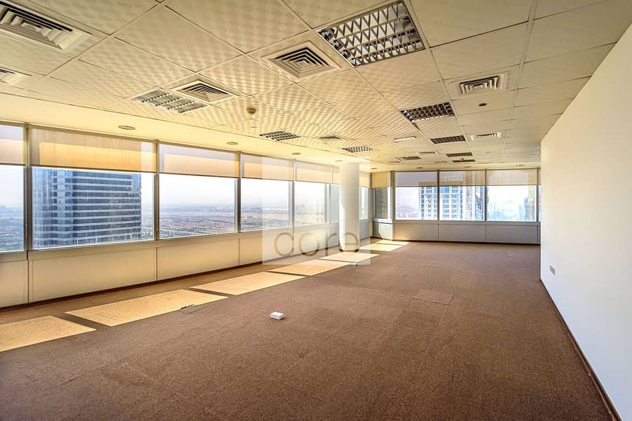 Fully Fitted Office | Vacant | High Floor