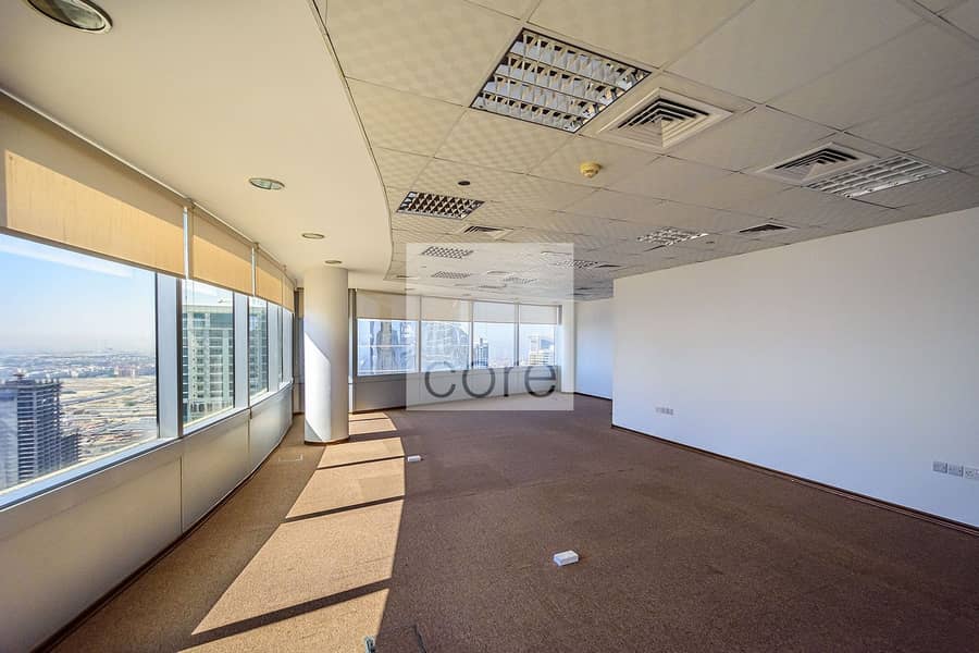 4 Fully Fitted Office | Vacant | High Floor