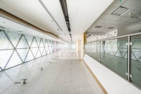 Showroom for Rent in Al Bateen, Abu Dhabi - Huge | Fitted Showroom with Mezzanine
