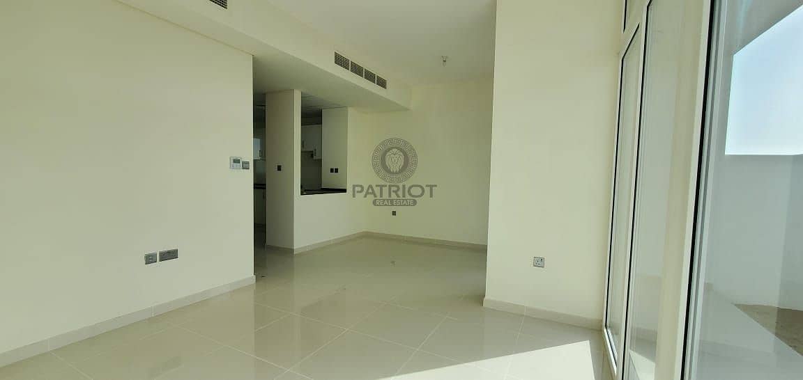 BRAND NEW 3 BHK TOWNHOUSE READY TO MOVE IN BRAND NEW 3 BHK TOWNHOUSE READY TO MOVE IN