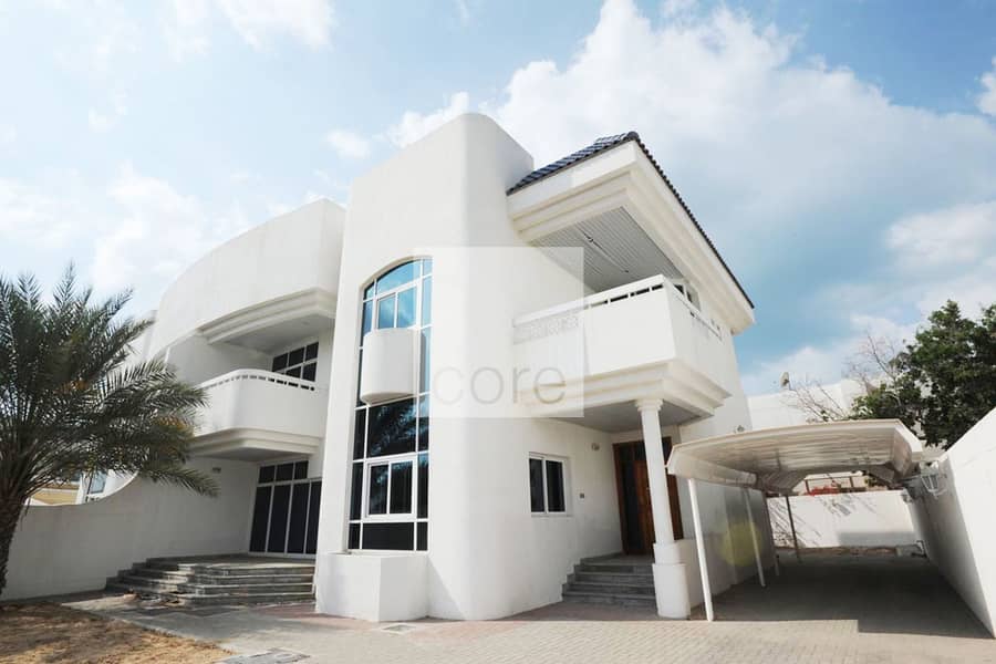 Near Public Beach | Fitted Commercial Villa