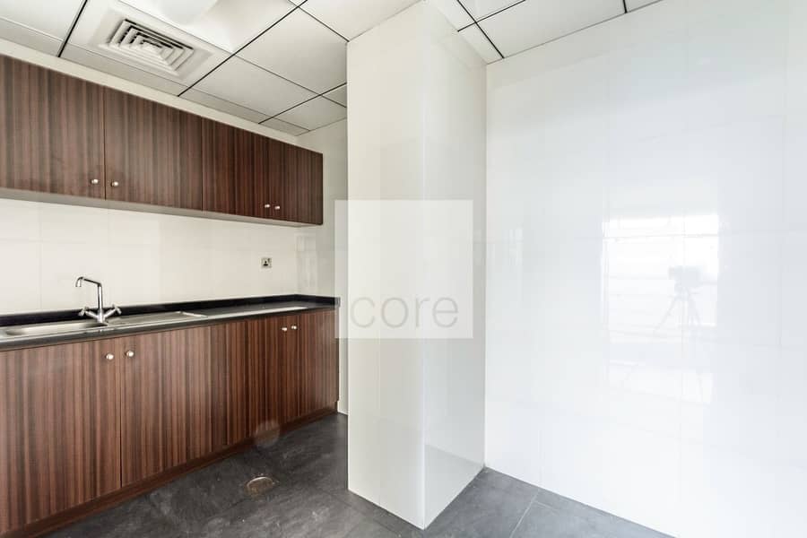 13 Fitted and Partitioned Office | High Floor