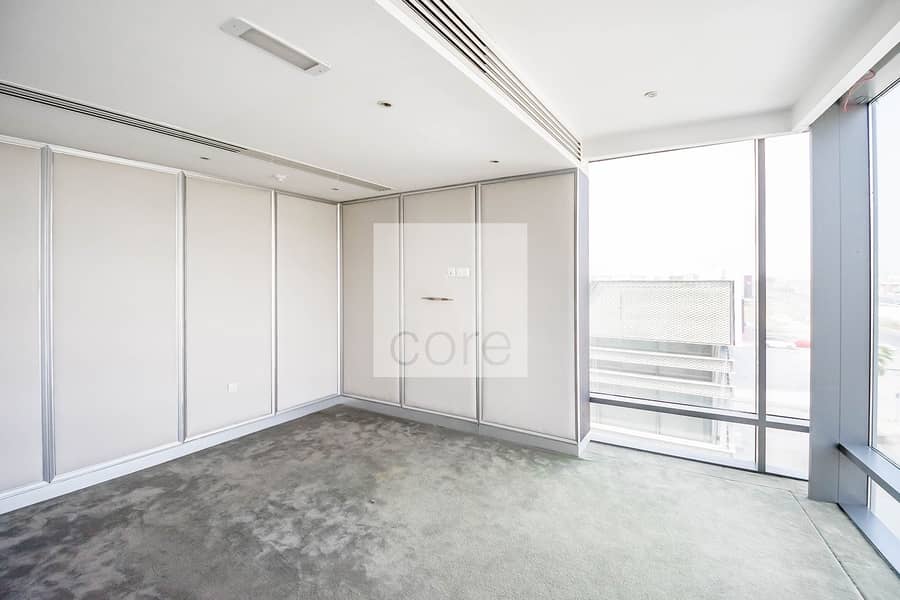 2 Ready to Move In | Fitted Partitioned | Full Floor