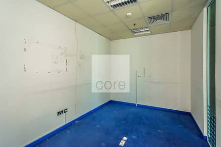 Office for Rent in Al Quoz, Dubai - Fitted and Partitioned | Vacant | Parking
