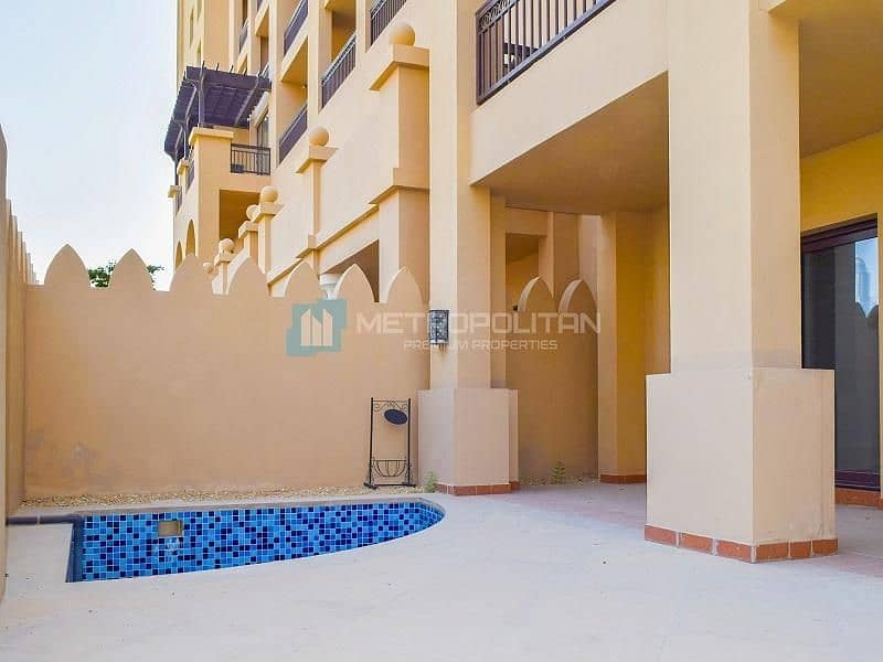 TRIPLEX TOWNHOUSE WITH PRIVATE SWIMMING POOL