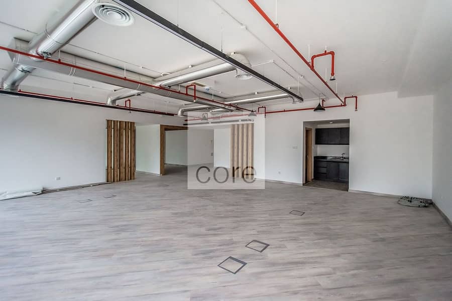 16 Fitted and Partitioned | High Floor | DMCC