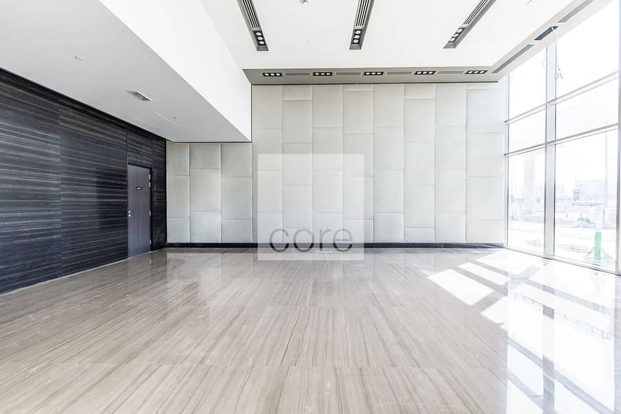 9 Vacant shell and core office in The Onyx