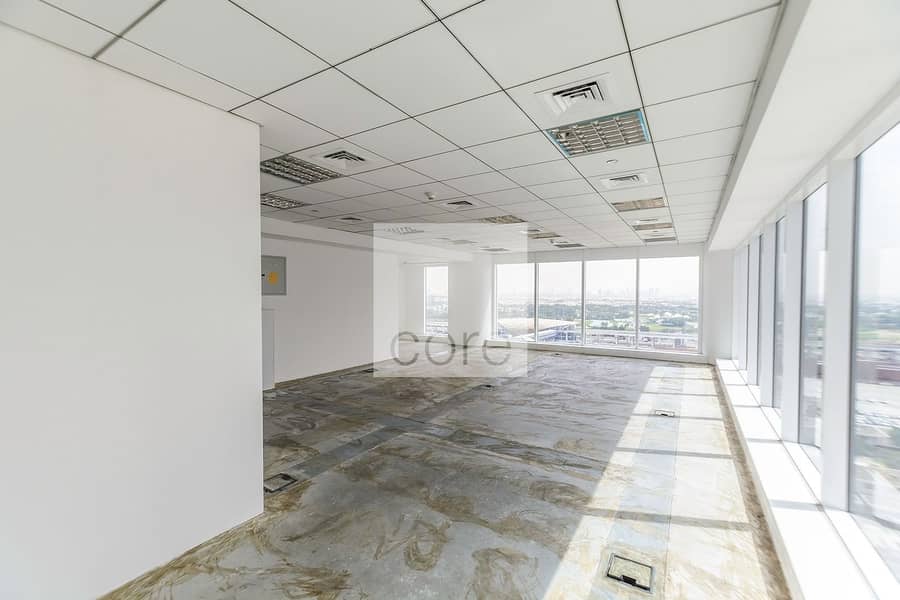 Semi fitted office vacant in Dubai Media