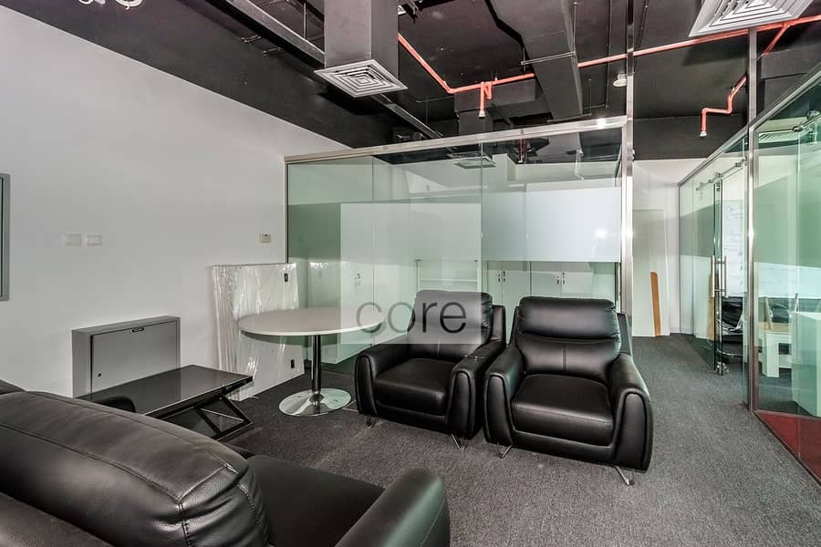 Fully Fitted Office on High Floor I DMCC Freezone