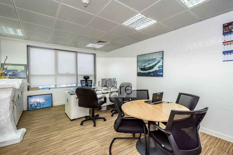 2 Fitted office I High Floor I Freezone