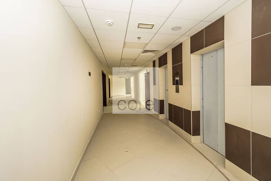 8 Corner Office I Shell and Core I Low Flr