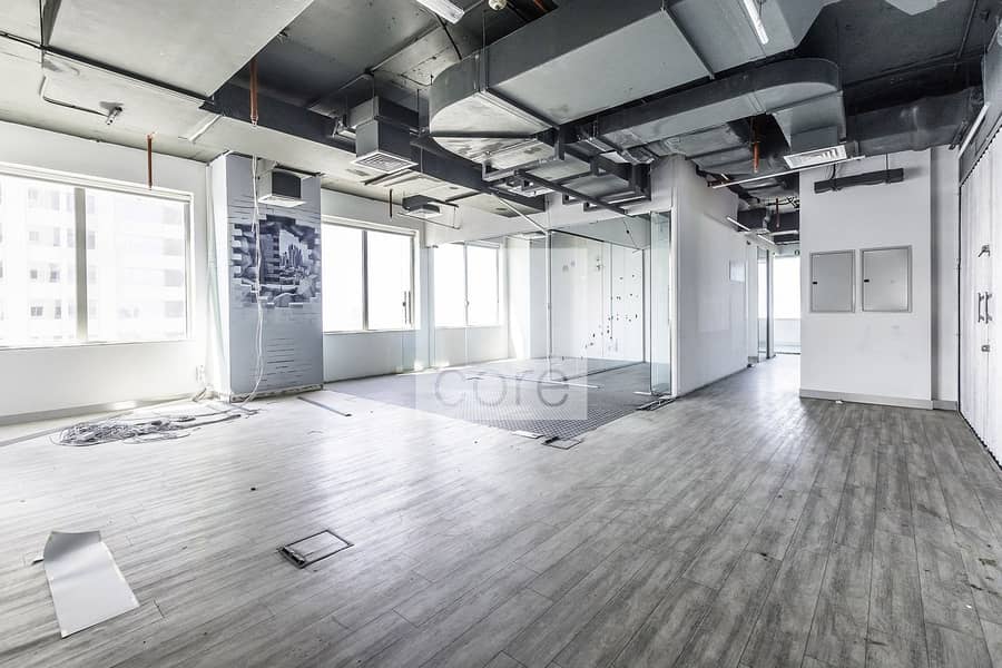 Fitted office on a low floor I Dubai Media