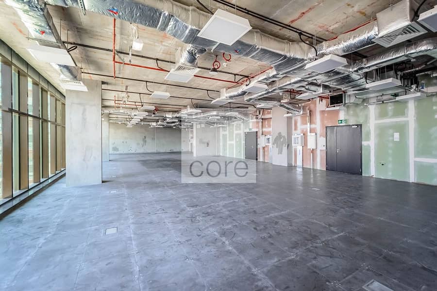 12 Vacant Office | Semi Fitted | Mid Floor