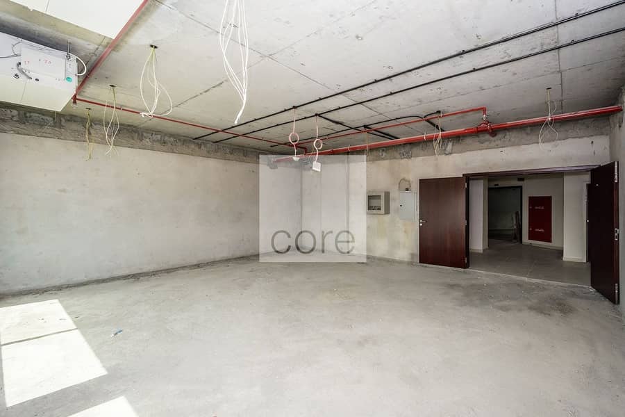 7 Shell and Core office unit l Low floor