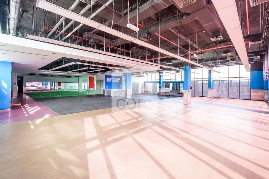 Fitted Retail | DED Onshore License | 12 Cheques Fitted Retail | DED Onshore License | 12 Cheques