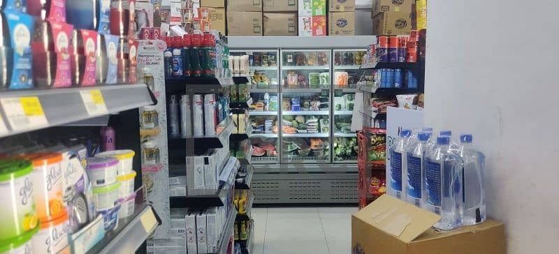 محل تجاري في برج السفير 2 الخليج التجاري 2100000 درهم - 5543742 محل تجاري في برج السفير 2 الخليج التجاري 2100000 درهم - 5543742