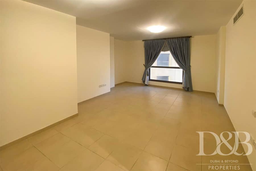 8 Unfurnished | Sea View | Available Now