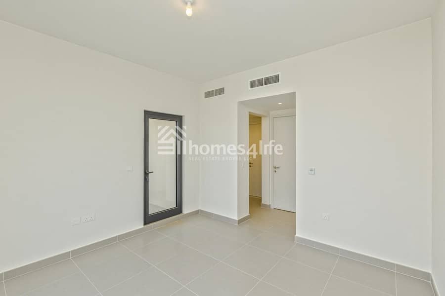 2 Garden View | End Unit | Available Now