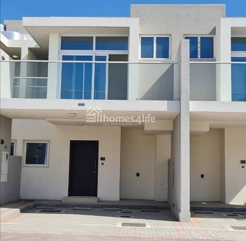 8 CHEAPEST 3BED TOWNHOUSE FOR SALE I READY TO MOVE