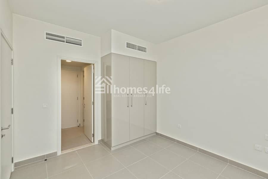 5 Garden View | End Unit | Available Now