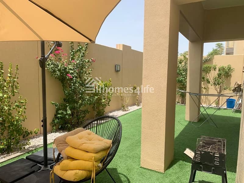 15 Single Row | 3 Beds+M villa | Vastu Unit