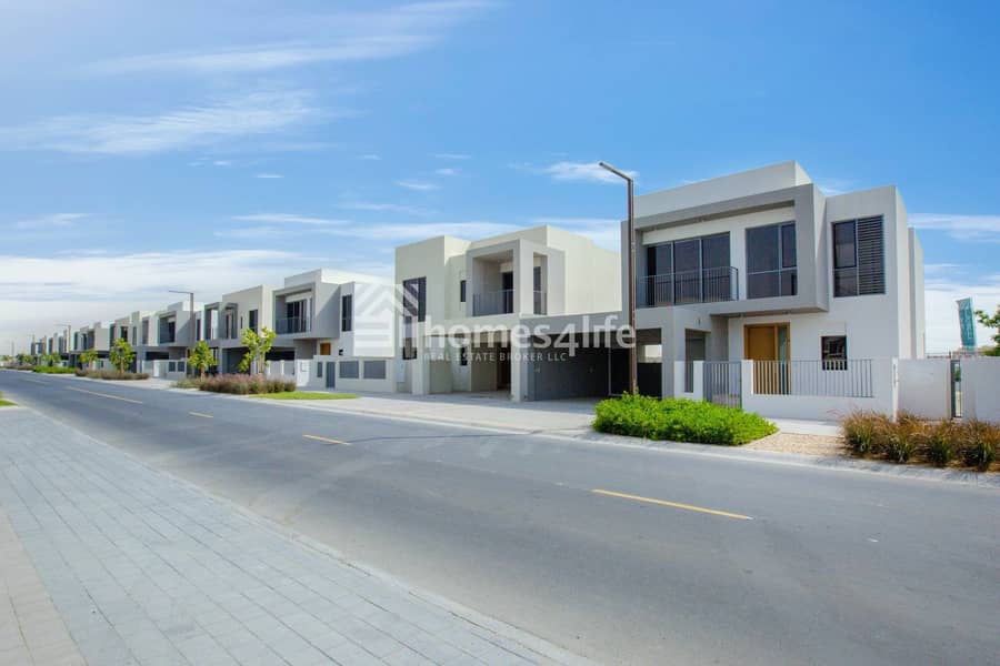 Stylish 3BR Villa For Sale in Sidra Dubai Hills