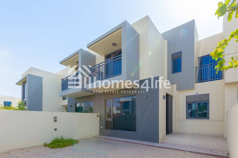 Brand New Ready to Move In | Close to Pool&Park