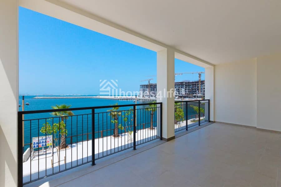 24 Beach access| Le -Pont| Water Front Property