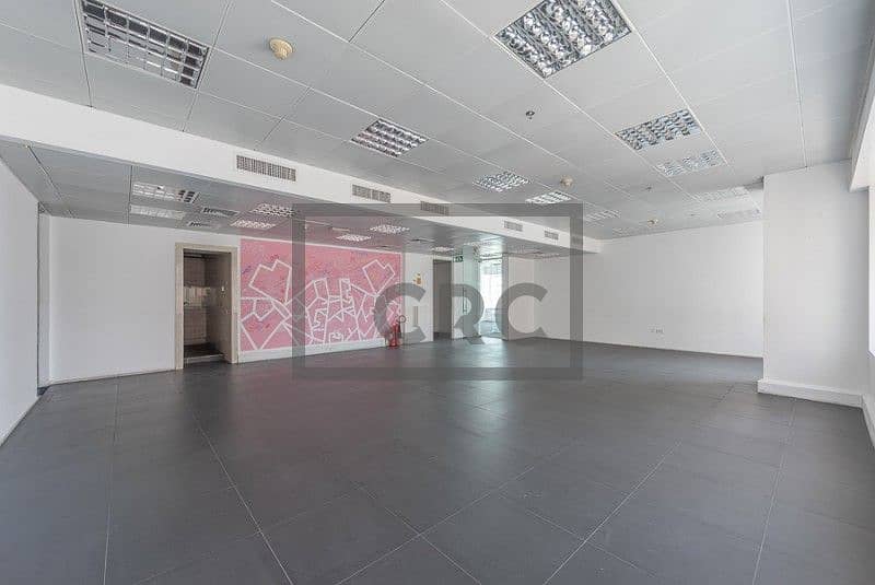17 Fitted Office On Sheikh Zayed Road | Full Floor